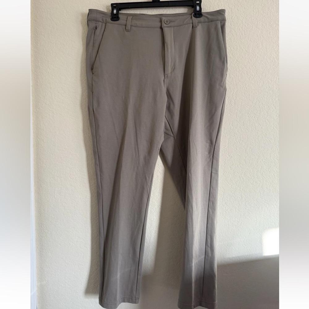 INTO THE AM Pants Mens 38x30 Tan Khaki Performance Tapered All Day Stretch